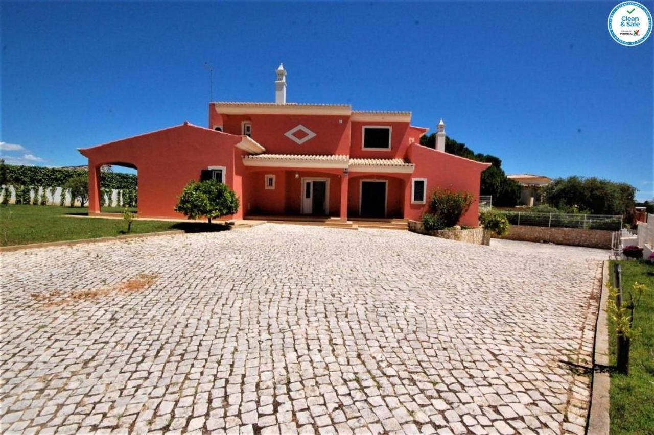Villa Mikael - Free Wi-Fi - Aircon - Private Pool By Bedzy Albufeira Exterior foto